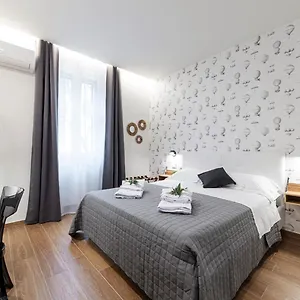 https://casetta-petrera-deluxe-rooms.barihotels.org